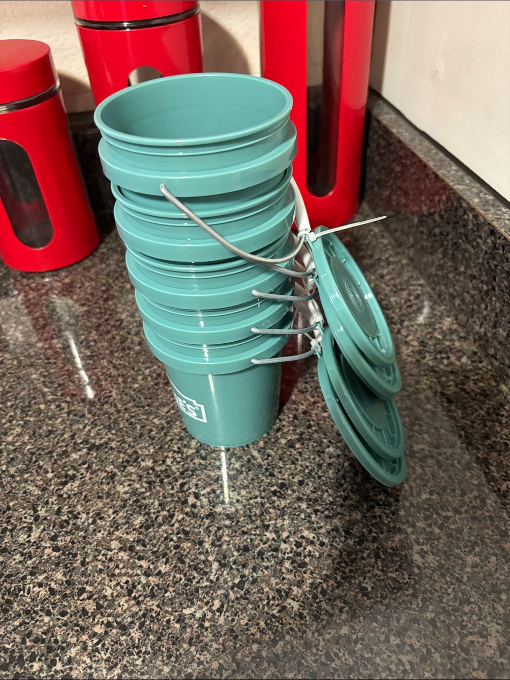 Stackable Teal Plastic Camping Cups with Lids set of 5